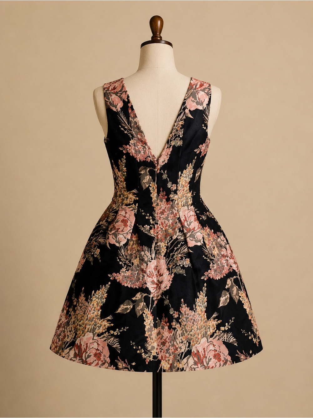 Vince Camuto Floral Jacquard Fit & Flare Dress NWT Size 2 | Cocktail | Wedding - Picture 2 of 6